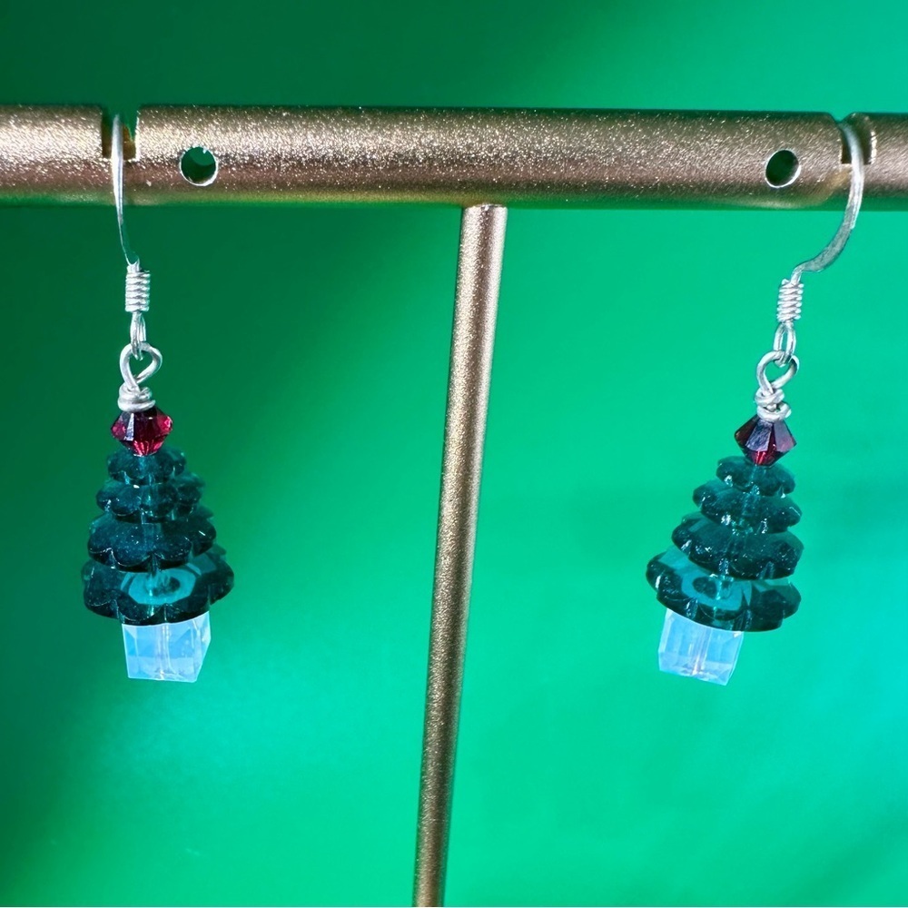 Handmade Christmas Tree Earrings – Festive Holiday Jewelry Gift